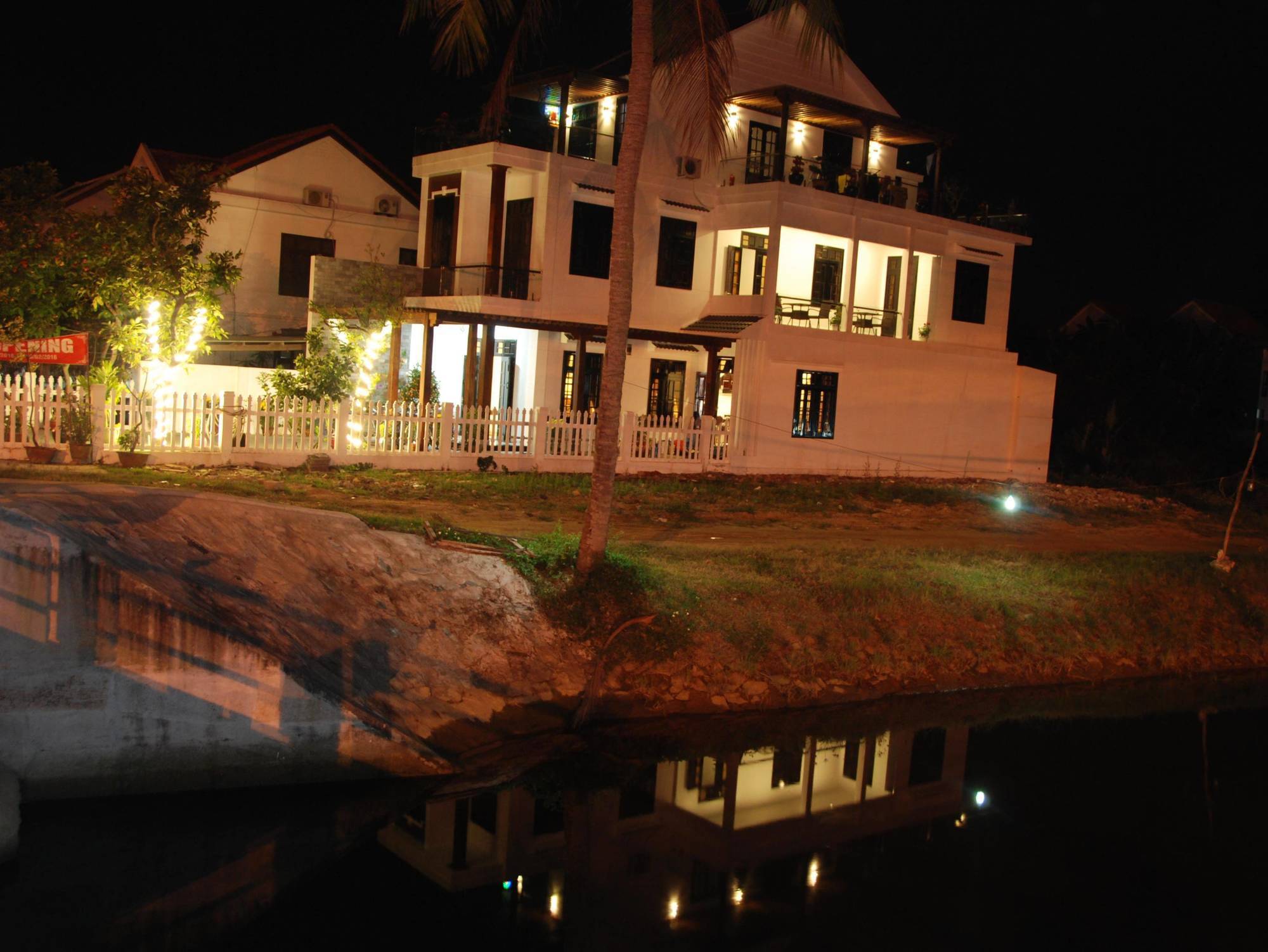 Azalea Homestay Χόι Αν Εξωτερικό φωτογραφία